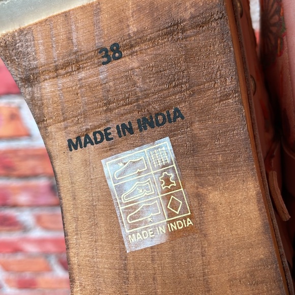 Free People Floral Embroidered Mules - Pink and Brown - Picture 14 of 16